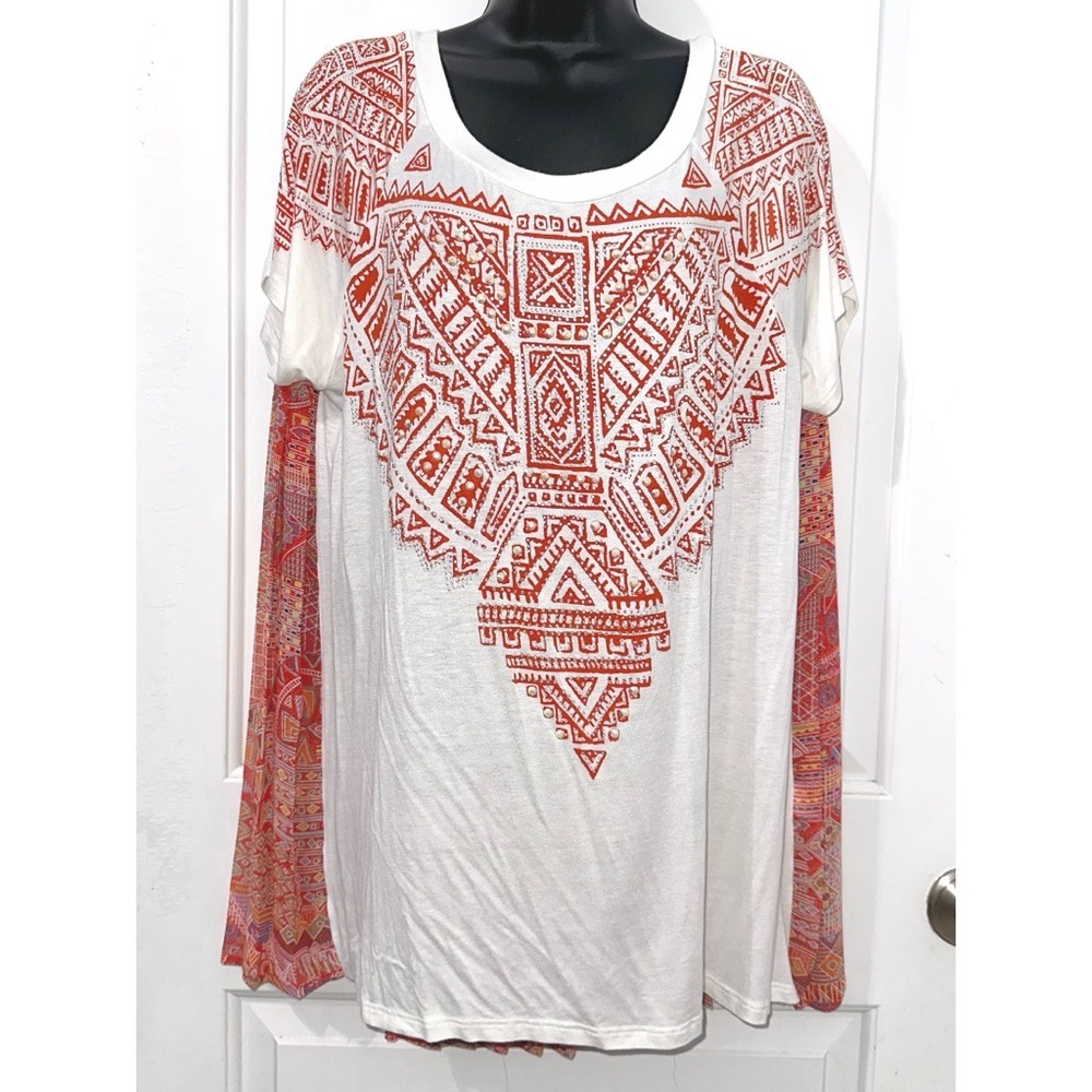 Vocal white & coral short sleeve top
